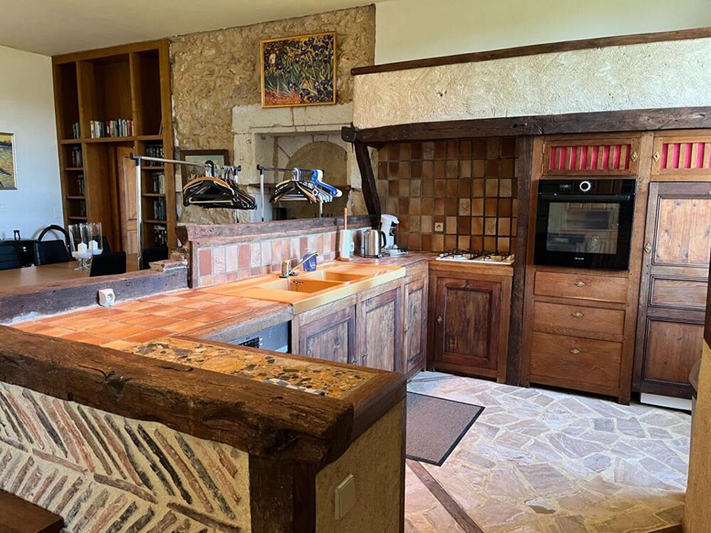 � vendre  Maison Issac (24400)