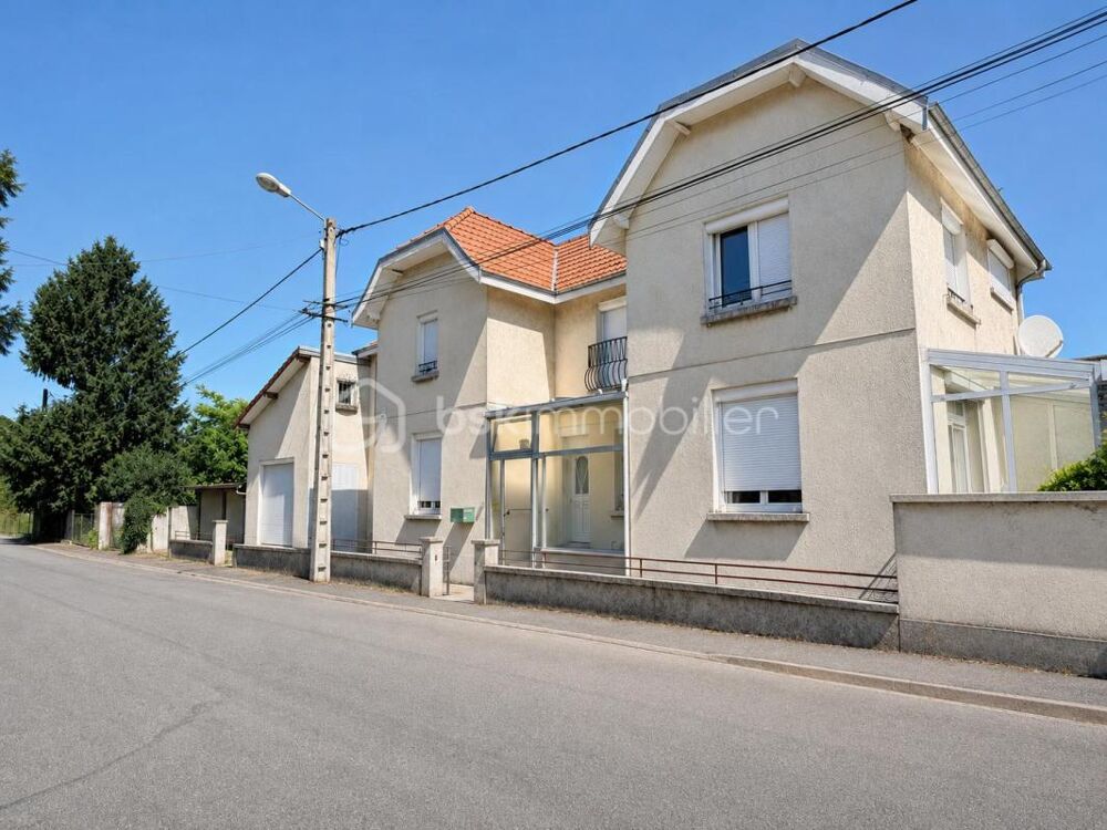 ATTIGNY  Maison familiale à rénover avec jardin, garage et fort potentiel