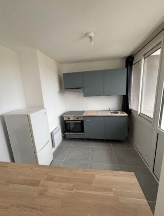  Appartement à louer 1 pièce 30 m²