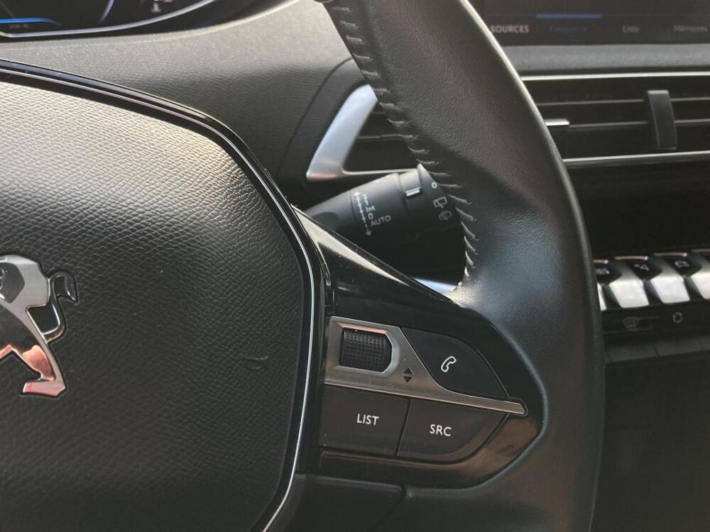 3008 1.2i 130 CH FINITION Active Pack - SUIVI PEUGEOT ORIGINE FRA 2021 occasion 14650 Carpiquet