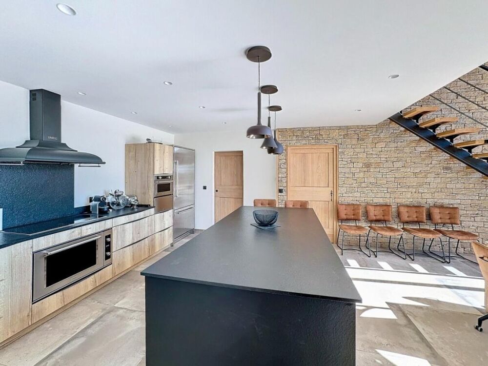 � vendre  Maison Aix-en-Provence (13100)