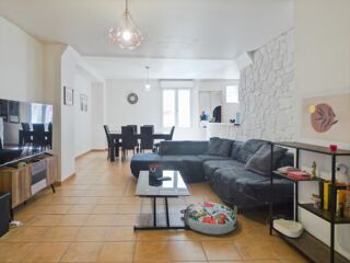  Appartement � vendre 4 pi�ces 103 m� Montblanc