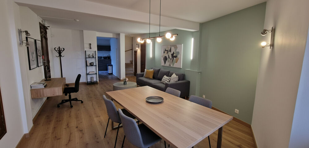 Maison 186m² - 9 chambres - Fort potentiel au pied du Mont Ventoux