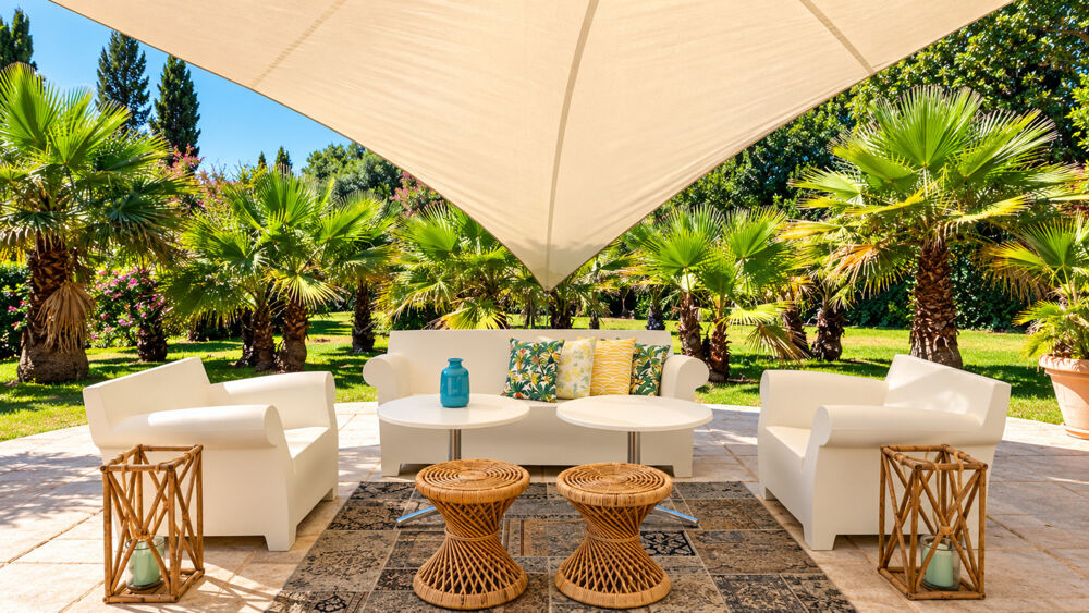 Vente Propriété/Château BIARRITZ - LE BEAUMANOIR Manoir du XIXe siècle · Hôtel 5 étoiles · Cession de parts sociales incluant l'immobilier et l'exploita Biarritz