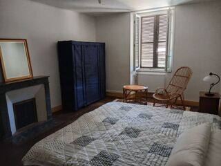  Maison à louer 4 pièces 150 m²