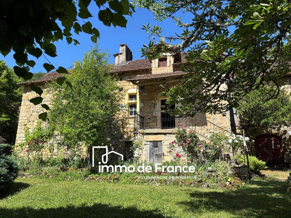 Ensemble immobilier - Maison d'habitation et dépendance à rénover - La Rouquette