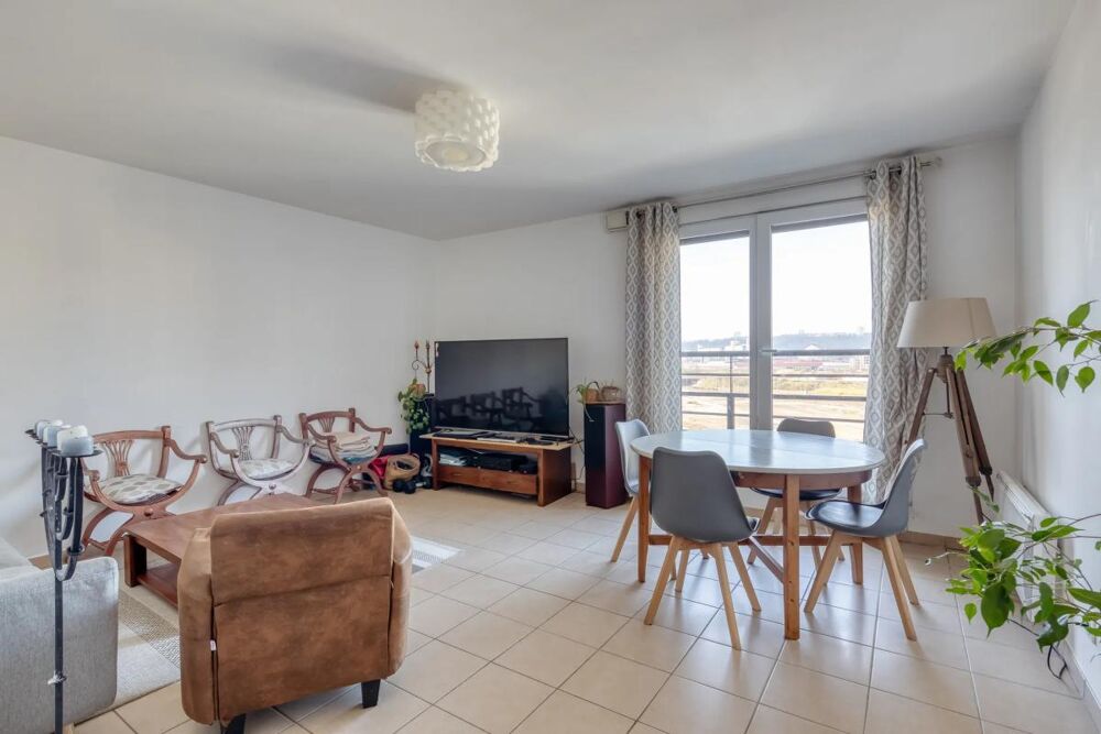 Appartement lumineux 4P avec 2 balcons à Rouen