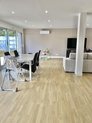  Maison � vendre 7 pi�ces 233 m�