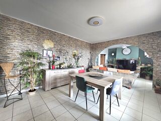  Maison à vendre 13 pièces 300 m²