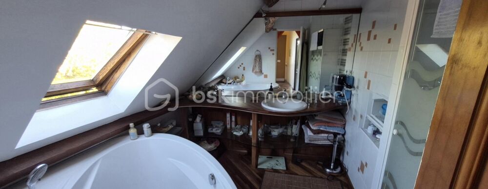 Vente Propriété/Château Maison de caractére  datant de 1733 - 190m² 5 chambres terrain de 4000m² Voulton