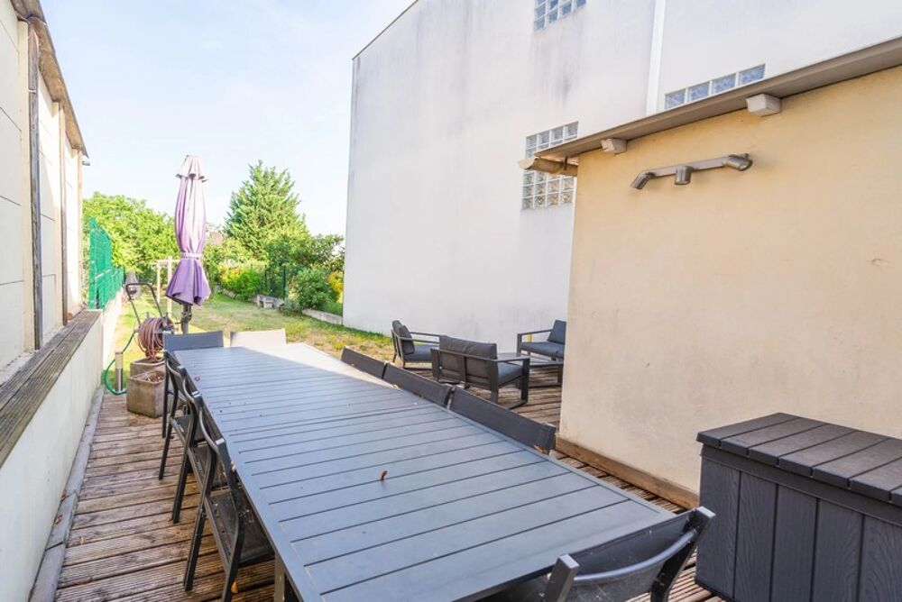 Vente Maison Rueil-Malmaison – Quartier des Coteaux – Maison familiale rénovée – 4 chambres – 105 m² Rueil malmaison