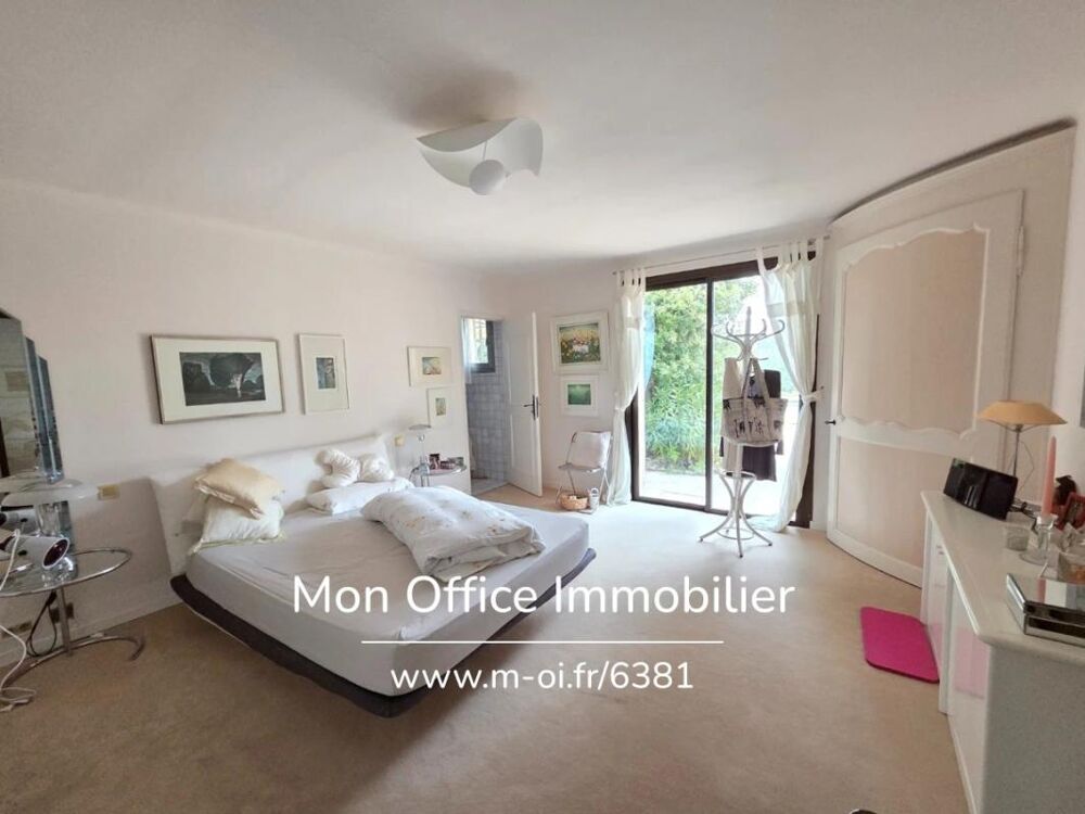 à vendre  Propriété/château Aix-en-Provence (13100)