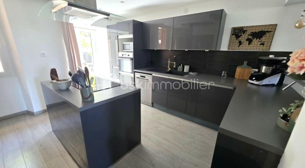 Vente Maison A LES ARCS (VAR) - MAISON DE VILLAGE 117 M² AVECTERRASSE ET GRAND GARAGE/ATELIER Les arcs