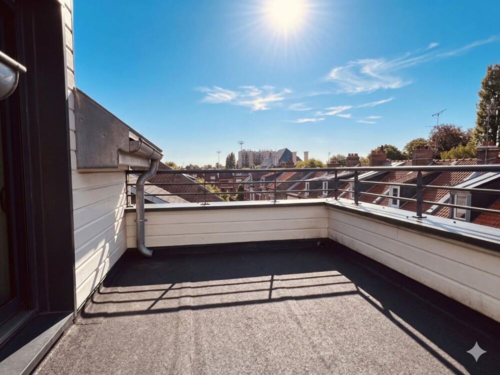 Maison moderne ,125m2, 3 chambres ,2 terrasses, cour, garage Quartier HENRIVILLE AMIENS