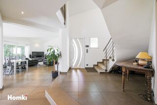 Appartement  vendre 6 pices 165 m