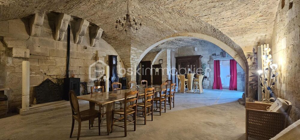 Vente Immeuble MAS DE CARACTÈRE – ANCIEN CLOÎTRE – CHAPELLE – APPARTEMENTS – ESPACES DE RÉCEPTION Saint gilles