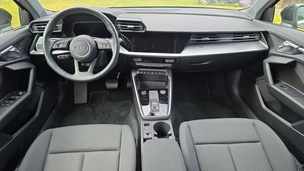 A3 1.5 TFSI 150 S-Tronic 7 Buisness - Automatique Entretien con 2024 occasion 95000 Cergy