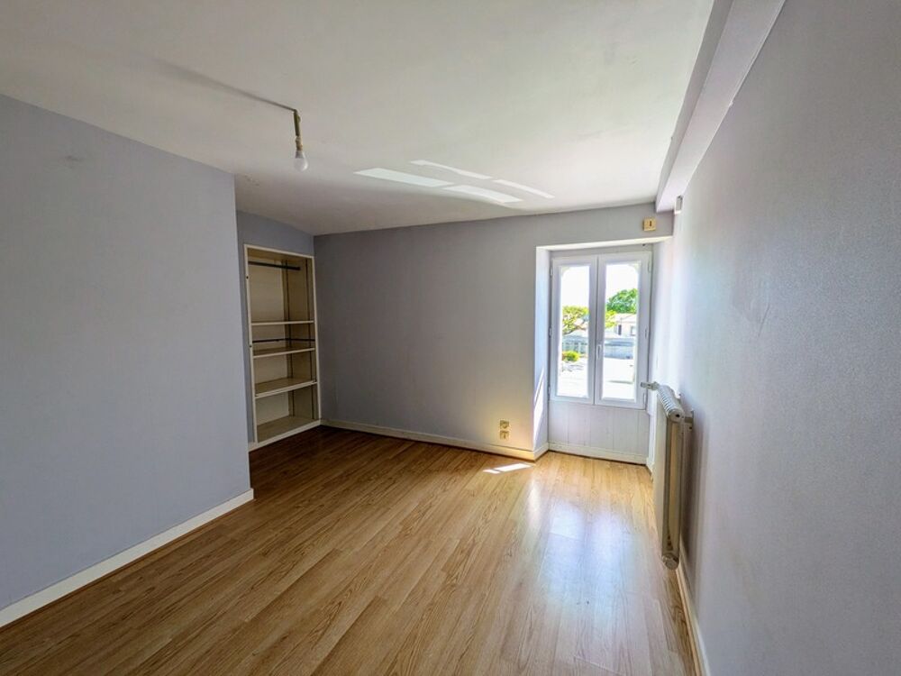 Maison en pierre à vendre 123,7 m² - LES CERQUEUX DE MAULEVRIER (49)