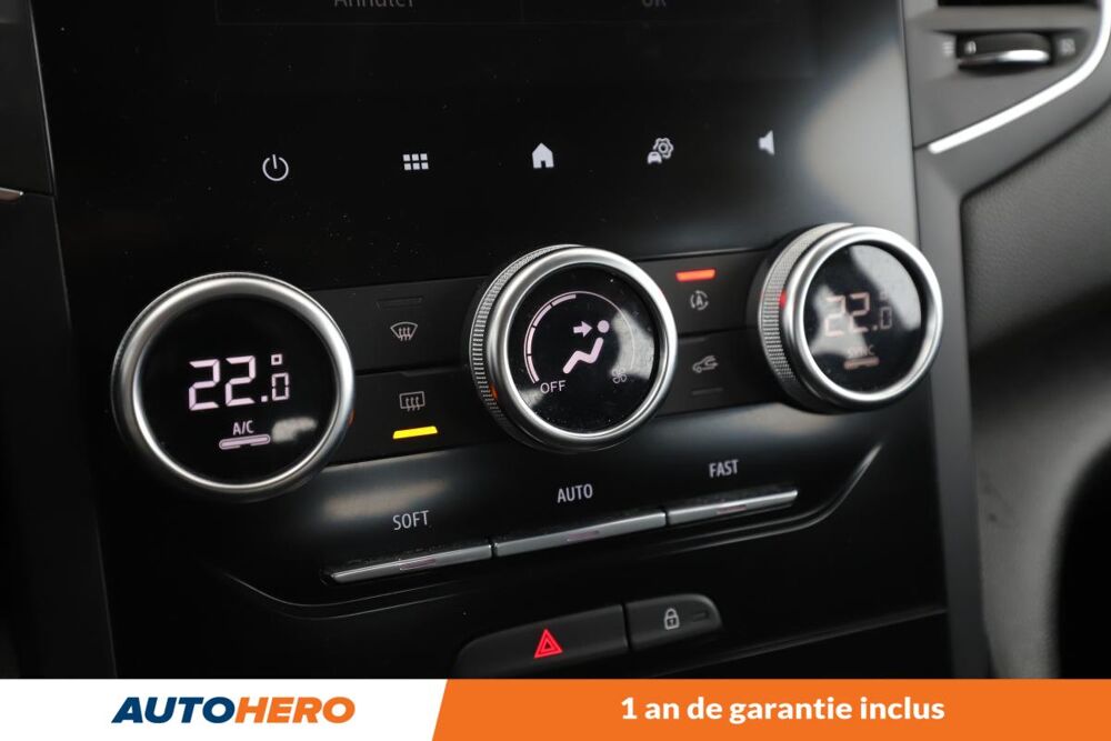 M&eacute;gane 1.5 dCi Blue Business 115 ch 2021 occasion 92130 Issy-les-Moulineaux