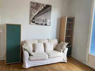  Appartement à louer 1 pièce 28 m²