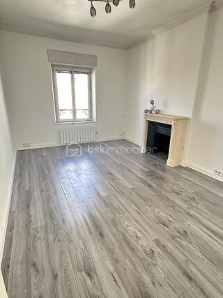  Appartement à louer 2 pièces 35 m²