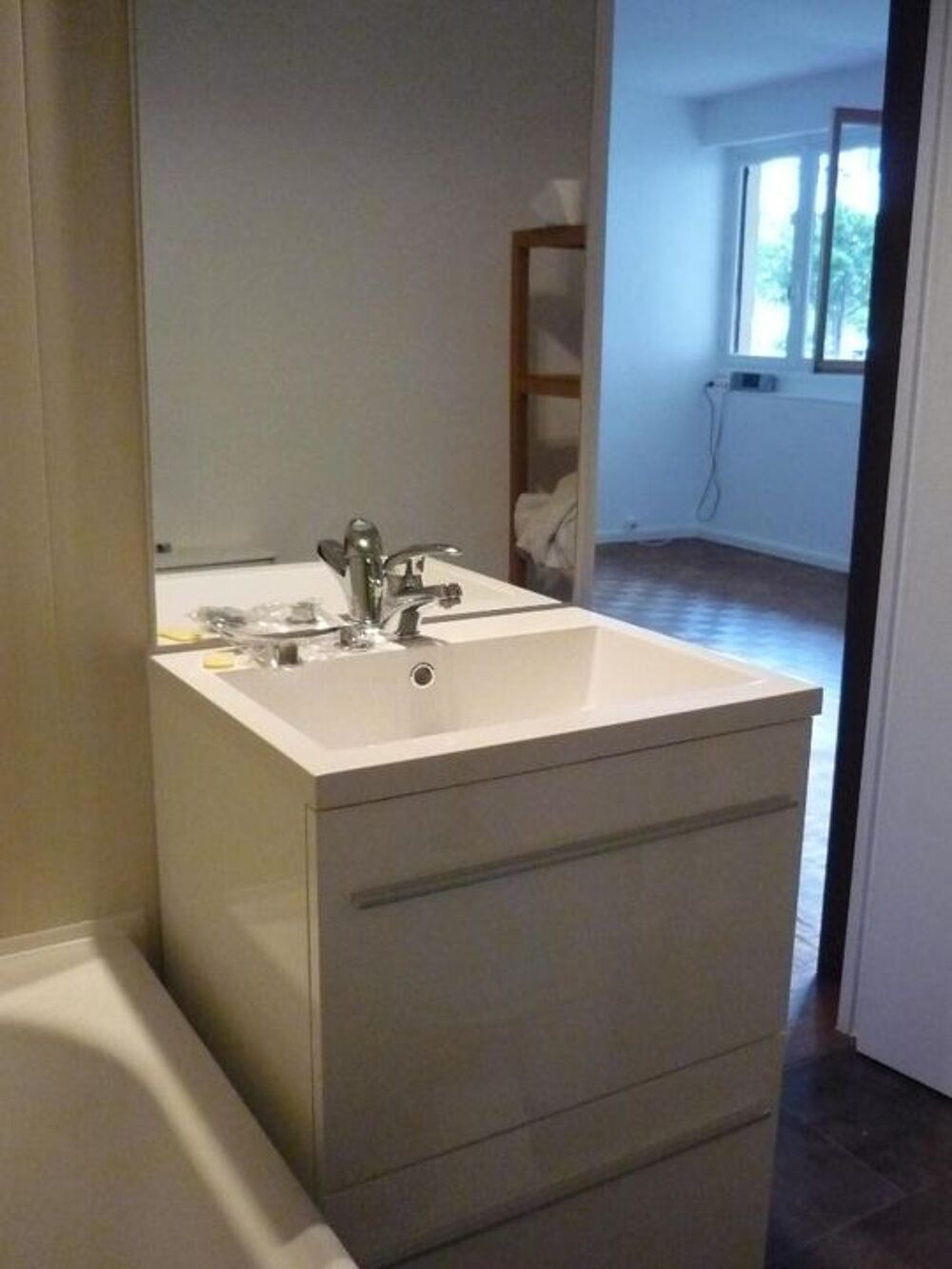 Location Appartement Studio de 27m2 à louer sur Paris 18 Paris 18