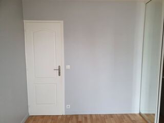  Appartement à louer 2 pièces 34 m²