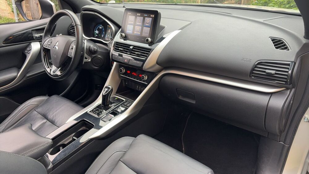 Eclipse Cross I 2.4 MIVEC 188 Plug in Hybrid 4WD BVA8 Instyle 2021 occasion 24220 Coux Et Bigaroque Mouzens