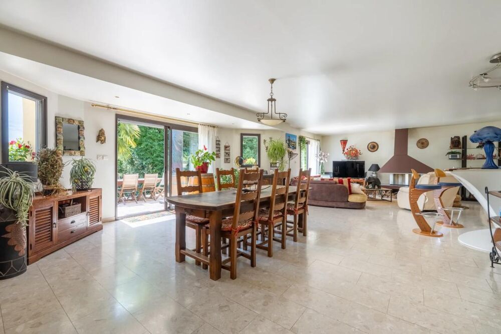 Vente Maison Maison de 7 pièces de 262 m² à Champagne-sur-Oise Champagne sur oise