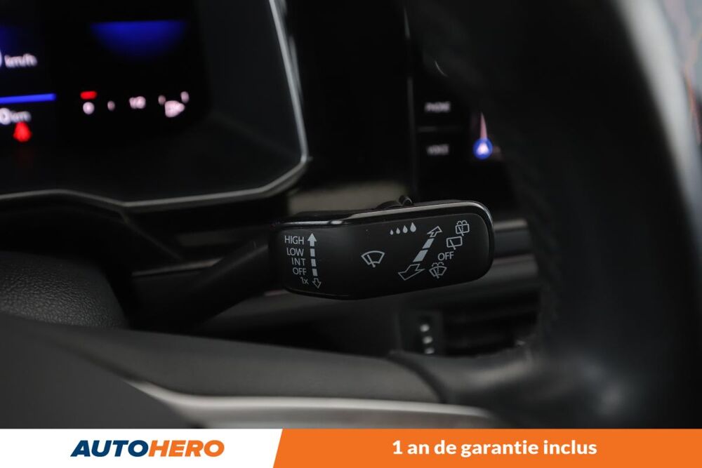 Polo 1.0 TSI R-Line 95 ch 2022 occasion 92130 Issy-les-Moulineaux