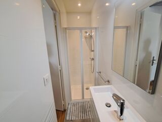  Appartement à louer 1 pièce 25 m²