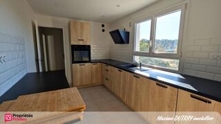 Location Appartement Appartement 3 pièces 69m² - Loyer 630 euros Hors charges - 815 euros Charges comprises Tours