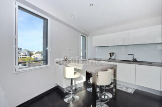  Appartement à vendre 6 pièces 198 m²