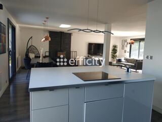  Maison � vendre 7 pi�ces 160 m�