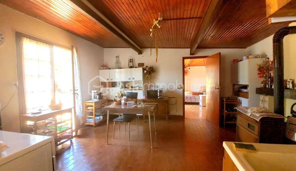Vente Maison MAISON SUR UN TERRAIN DE PLUS DE 1700M² Balaruc le vieux
