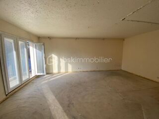  Appartement  vendre 2 pices 67 m