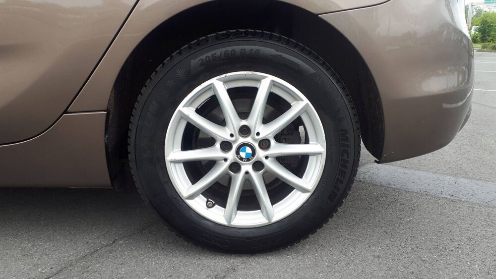 Serie 2 (F45) 216d 116 Premiere 2018 occasion 59170 Croix