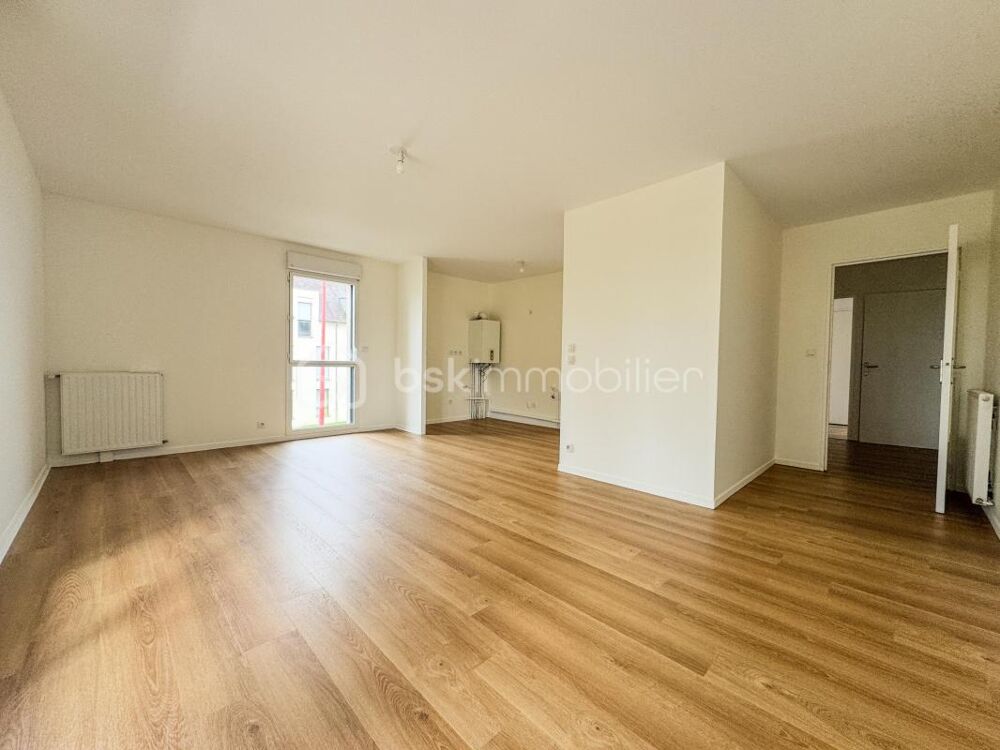 APPARTEMENT 2 CHAMBRES - 66m2 - GARAGE FERME