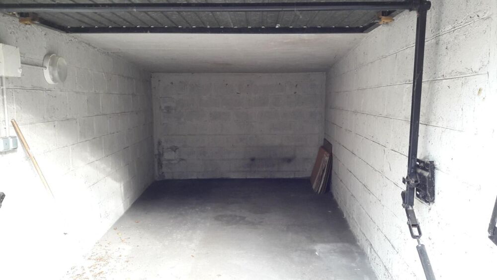 Vente Parking/Garage BOX EXTÉRIEUR DE 14,5 m² ? CHÂTENAY-MALABRY (92290) Chatenay malabry