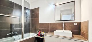 Appartement � vendre 4 pi�ces 99 m�