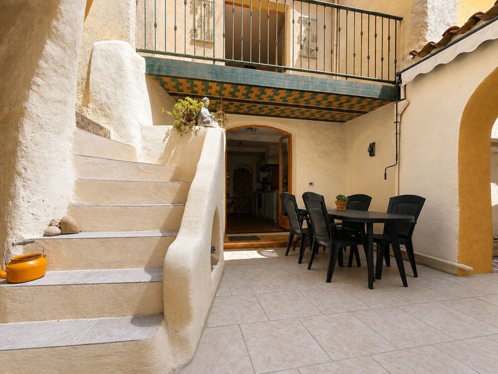 MAISON DE VILLAGE + GÎTE INDÉPENDANT  CANAL DU MIDI  PATIO ET TERRASSE TROPÉZIENNE