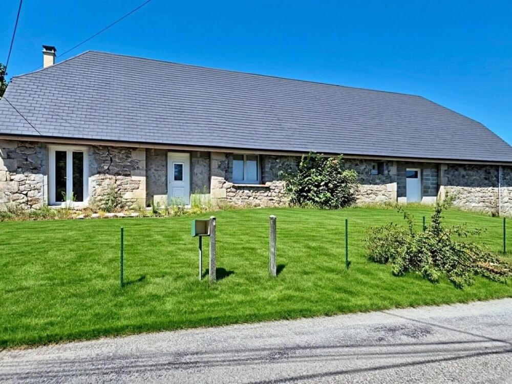 Maison de village Rosiers D Egletons 1 pièce(s) 204 m2