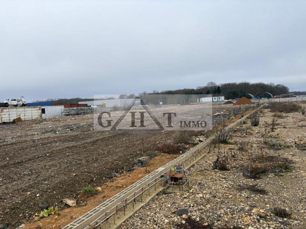Vente Terrain TERRAIN 11 000 M² AVEC PC – CHAUMES-EN-BRIE Chaumes en brie