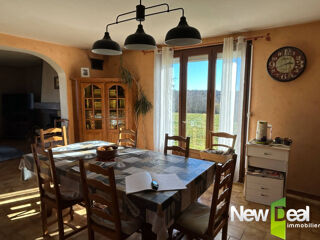  Maison � vendre 9 pi�ces 230 m�
