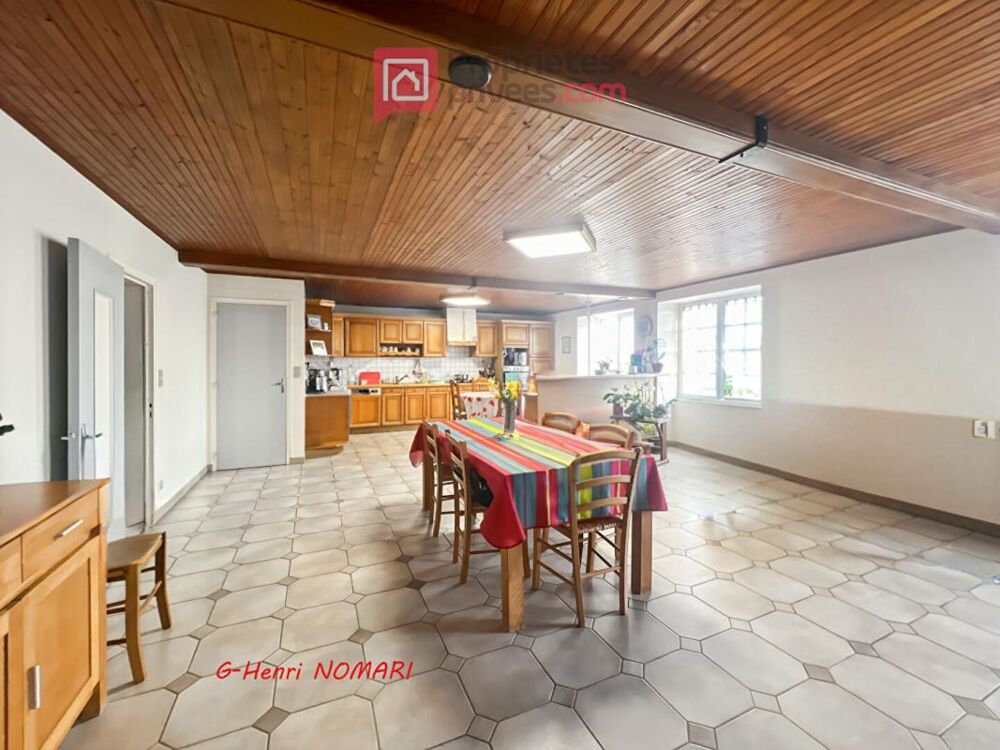 Maison Marsac Sur Don 9 pièce(s) 228 m2, 7 chambres - Terrain de 2428m²