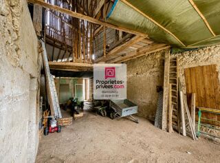  Remise / Grange à vendre 7 pièces 600 m²