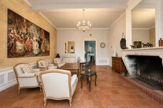  Propriété/château à vendre 15 + pièces 500 m²