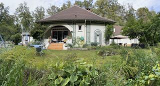  Maison � vendre 9 pi�ces 305 m�