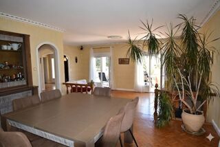  Maison à vendre 7 pièces 229 m²