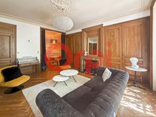  Appartement à louer 4 pièces 118 m²